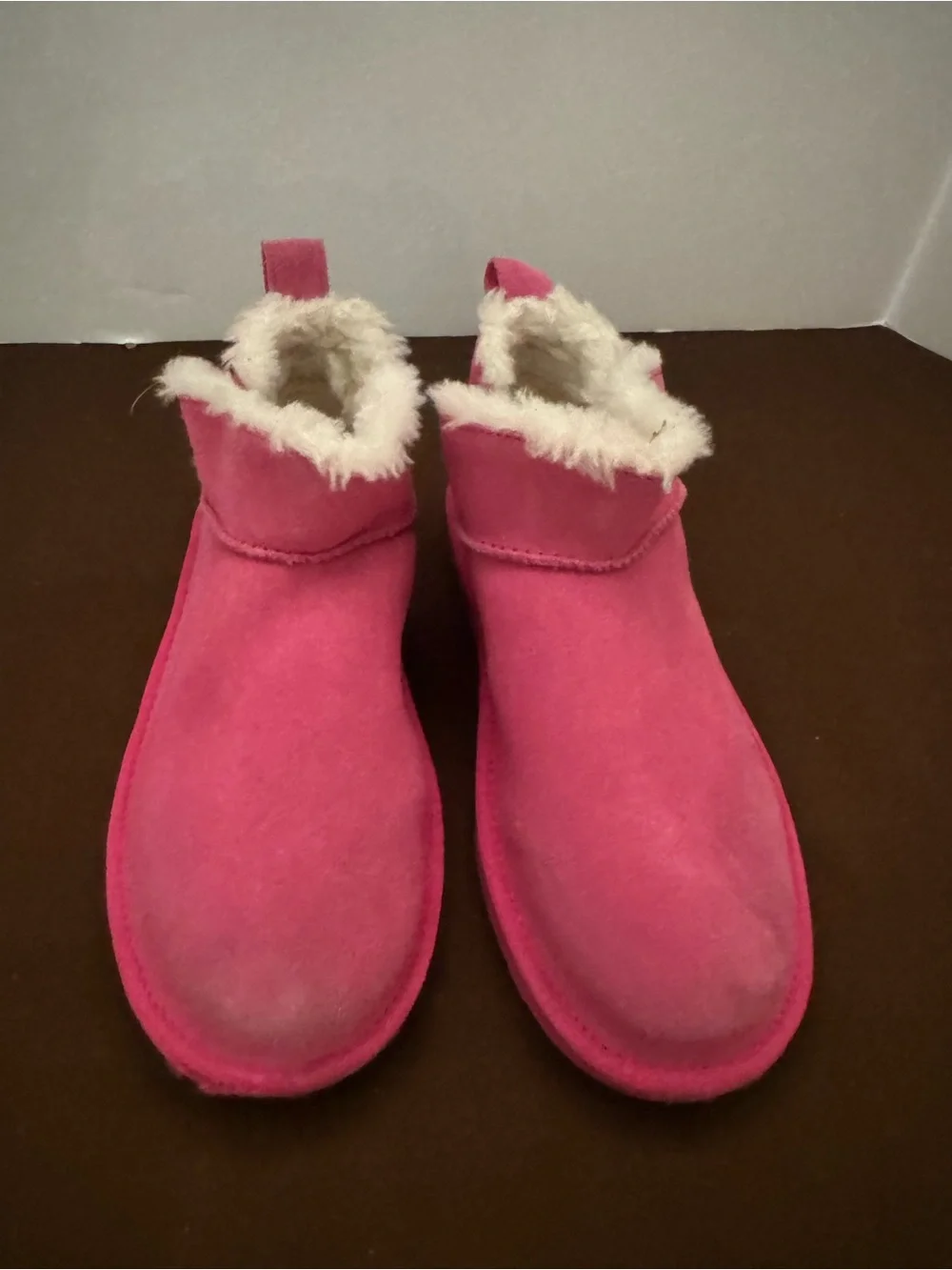 KOOLABURRA BY UGG NALIE BUTTON SHORT BOOTS BIG KIDS SIZE 4 FUCHSIA PINK